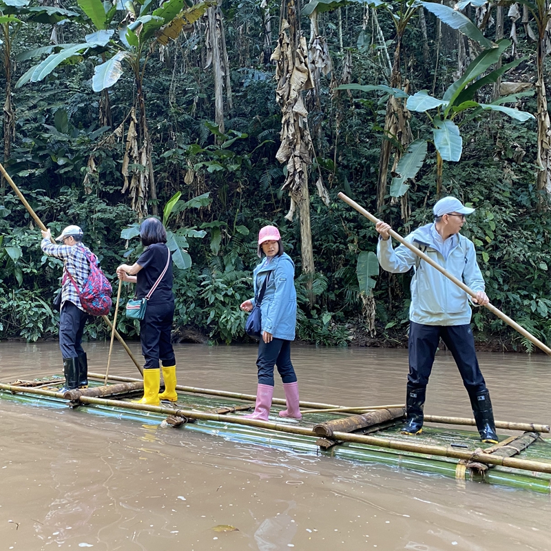 么卓4人自驾抵达独立团