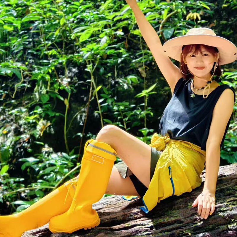 巴马6人自驾到达独立团