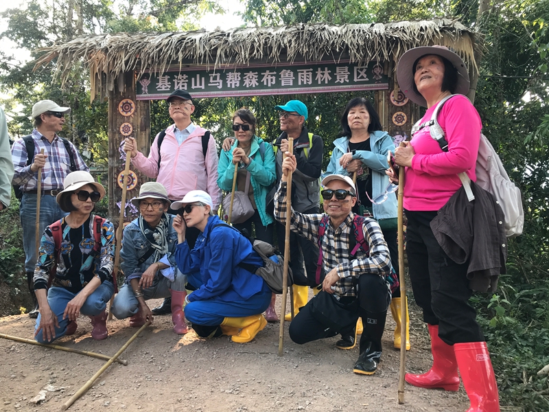 么卓7~10人大巴车接送（拼车拼团）